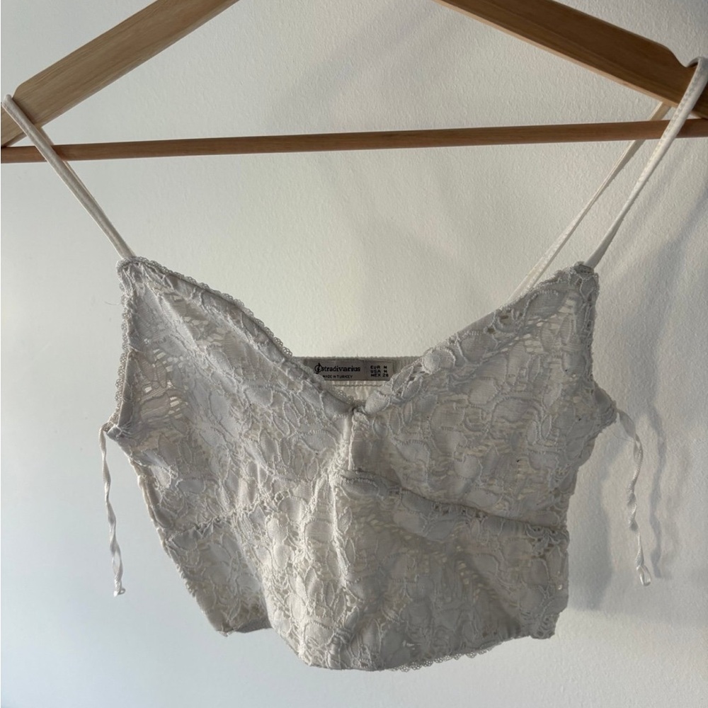 Stradivarius white stretchy top